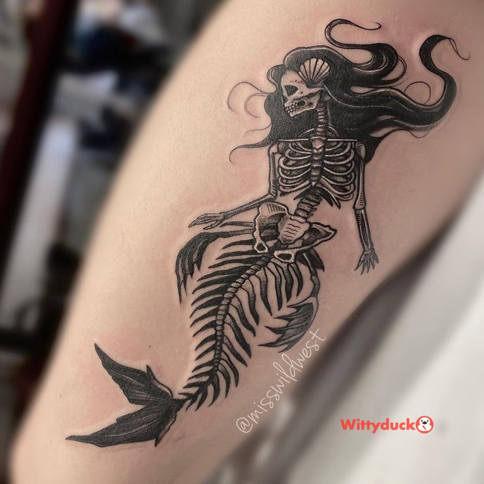39 Cool Mermaid Tattoos On Back  Tattoo Designs  TattoosBagcom