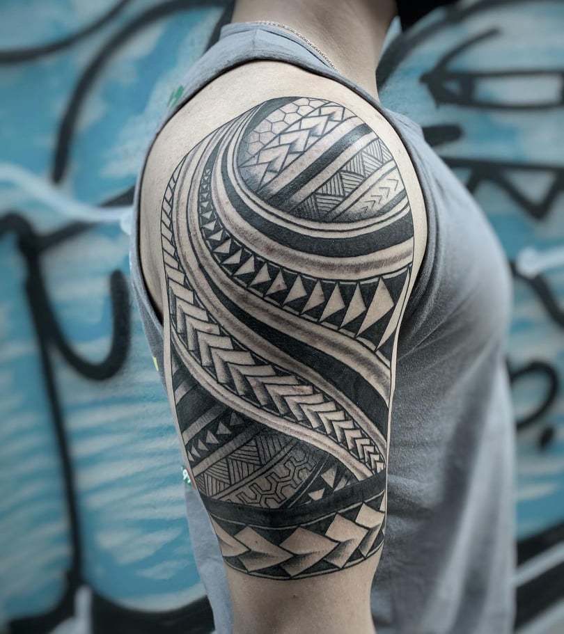 Half sleeve with Celtic knot design
