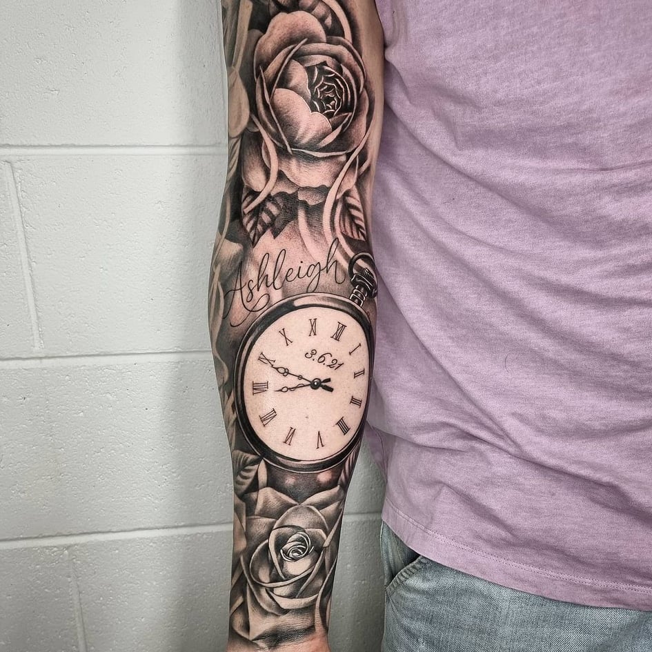 20 Mind Blowing Clock Tattoo Ideas For Men - Wittyduck