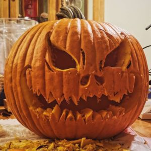 30+ Spooky and Easy Pumpkin Carving Ideas For Halloween Day - Wittyduck