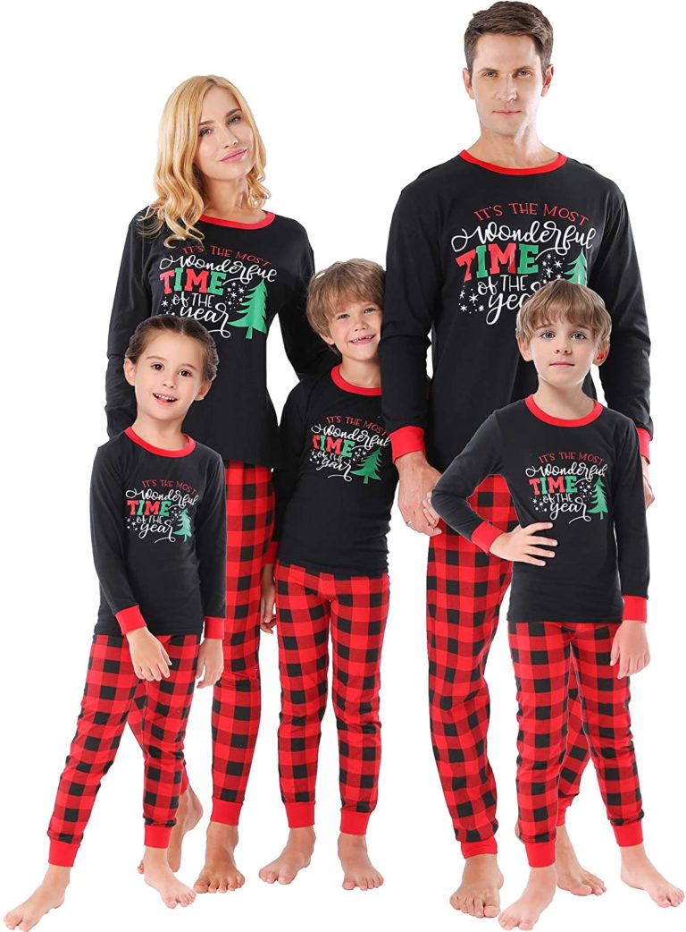 10 Cute Matching Family Christmas Pajamas To Add Fun - Wittyduck