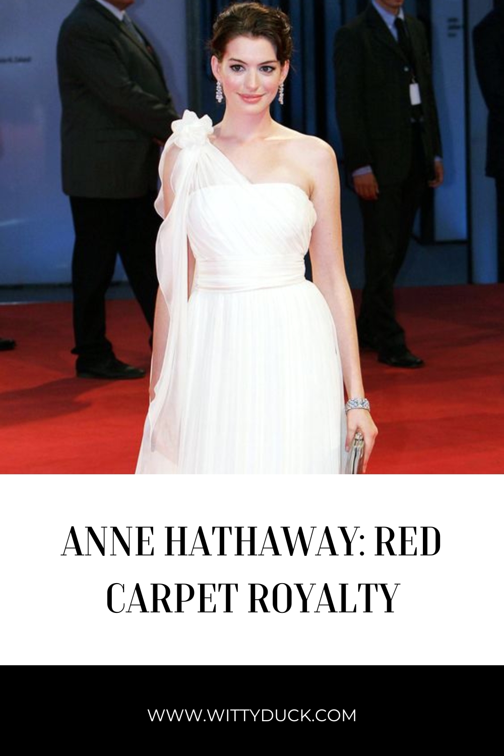Anne Hathaway The Red Carpet Royalty